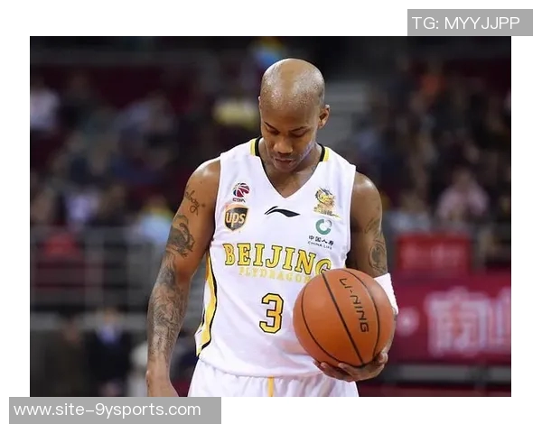 福克斯盛赞文班潜力无限期待携手追逐篮球伟大之路