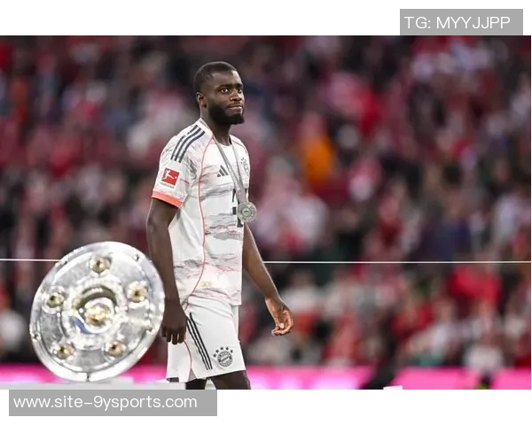 于帕梅卡诺坚定表态愿意留在拜仁并续约的决心